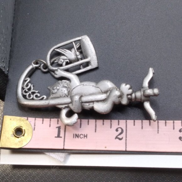 Vintage JJ Cat Birdcage Brooch Silver Tone Dangle Pin Jonette Jewelry Signed - Picture 3 of 3